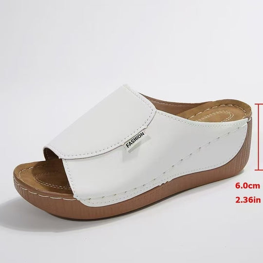 Damen Trendige Slip-On Sandalen mit modischer Überlappung und komfortablem Fußbett EB