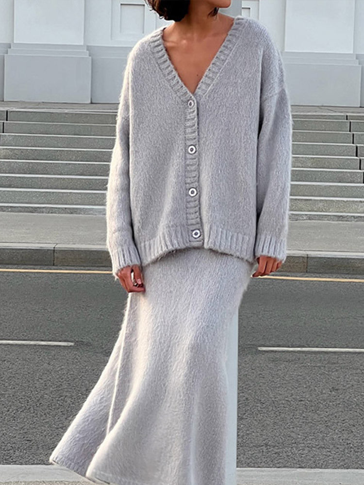 Damen Weicher Strickcardigan mit V-Ausschnitt und Knopfdetails EB