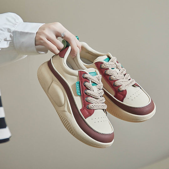 Damen Sportliche Sneaker mit innovativen Luftpolster und verstärkter Sohle EB