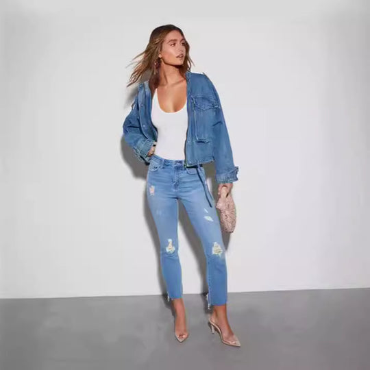 Damen Ripped Jeans mit elegantem Schnitt und modischen Details EB