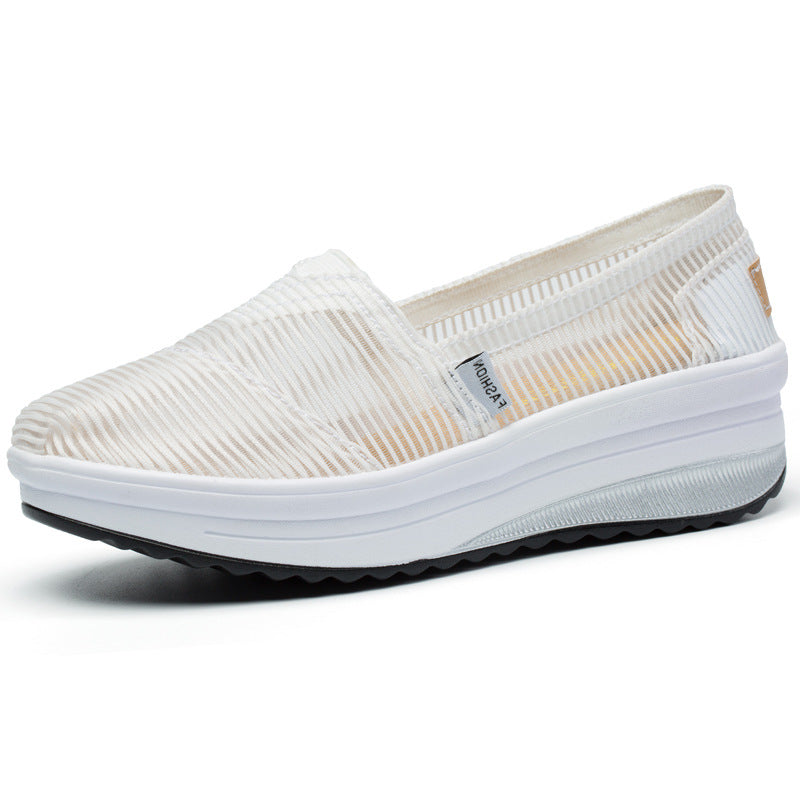 Damen Komfortable Slip-On Sneakers mit atmungsaktiver Oberflächenstruktur EB