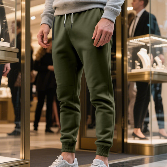 Herren Sportliche Jogginghose mit elastischem Bund und praktischen Taschen EB