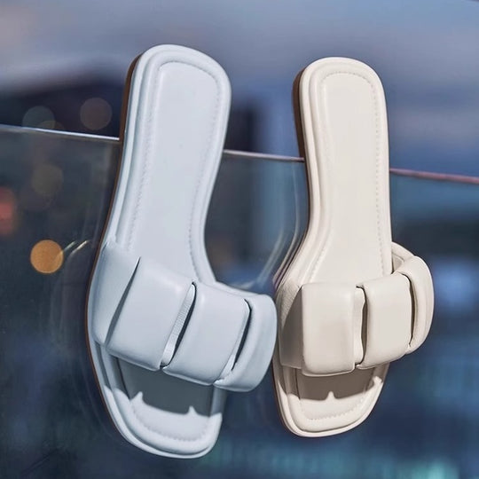 Damen Komfortable Slides mit dekorativem Riemendesign EB