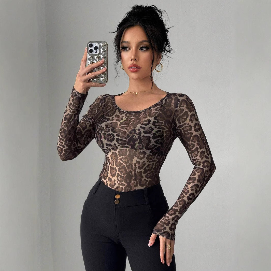 Damen nan eng anliegendes semitransparentes Meshshirt mit Leopardenmuster und Rundhalsausschnitt EB
