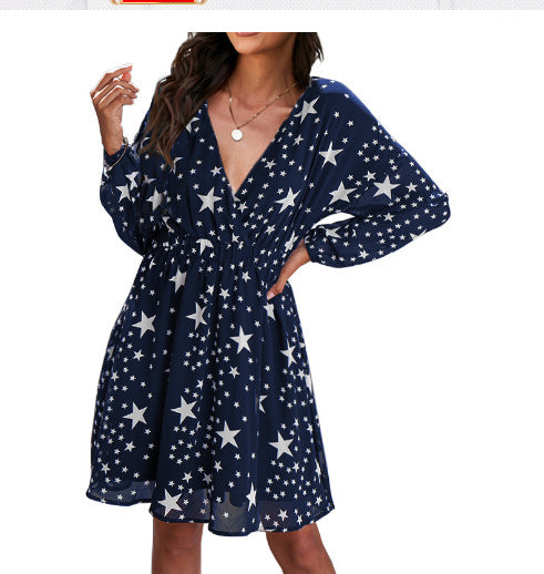 Damen Luftiges Kleid mit großzügigem V-Ausschnitt und festlichem Sternenmuster EB