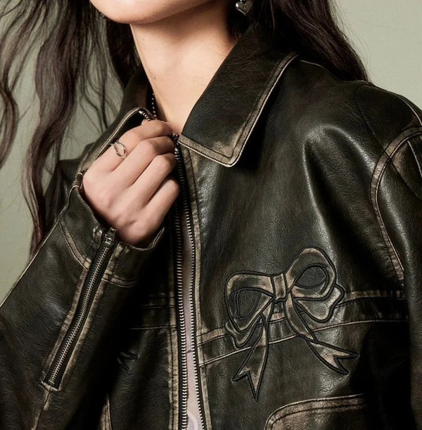 jacke mit Fliege