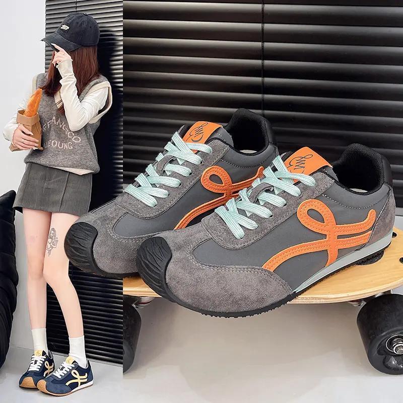 Damen Sportliche Freizeitschuhe mit atmungsaktiver Oberfläche und dämpfender Sohle EB