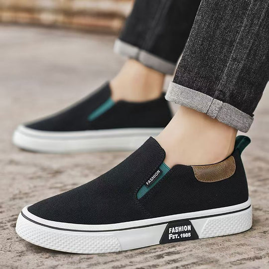 Damen Sportliche Slip-On Sneakers mit strukturiertem Obermaterial EB