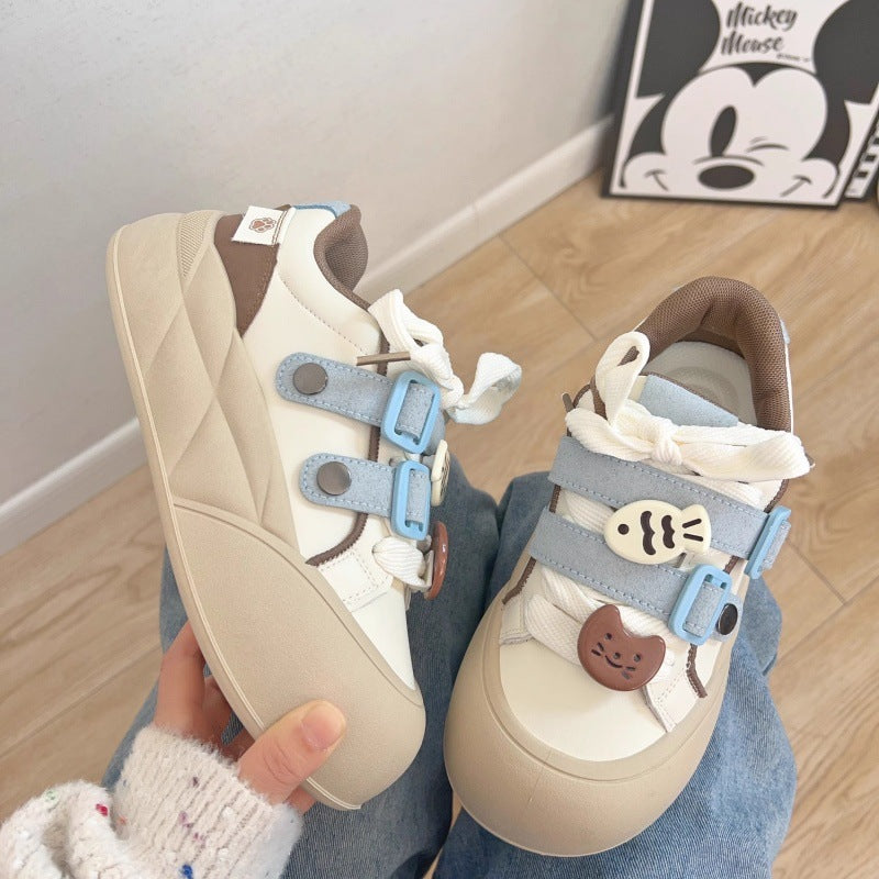 Damen Verspielte Sneakers mit tierischen Applikationen und komfortablem Klettverschluss EB