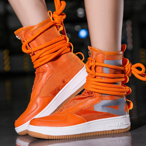 Damen High-Top Sneakers mit innovativem Schnürsystem und atmungsaktiver Netzstruktur EB