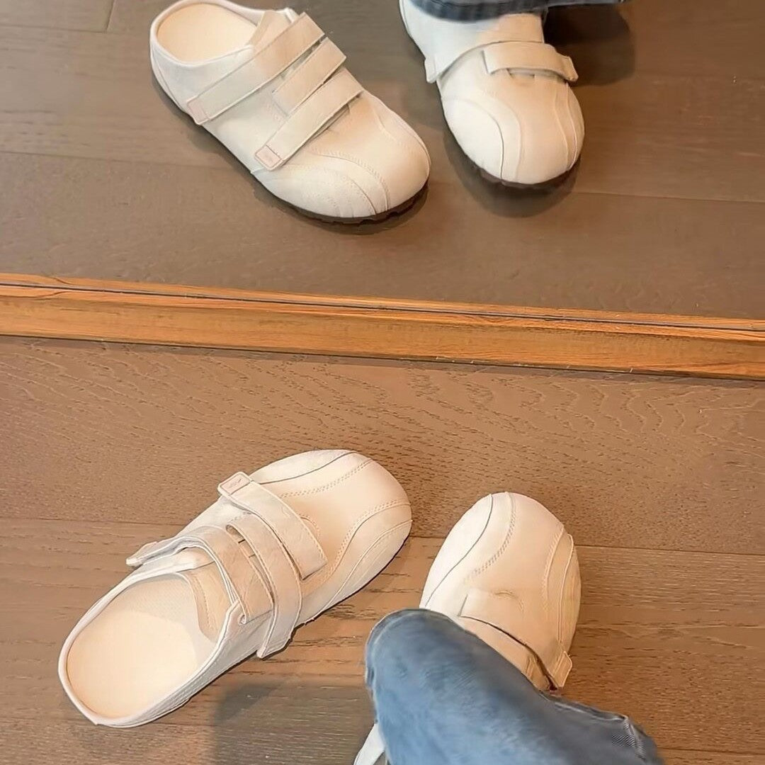 Damen Clogs mit verstellbaren Klettverschlüssen und ergonomischer Fußbettausstattung EB