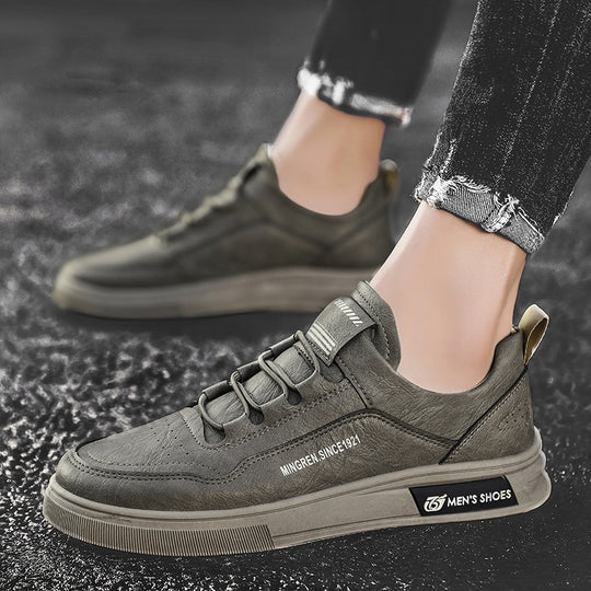 Herren elegante Low-Top Lederoptik City-Sneaker mit verstärkter Zehenkappe und gepolstertem Fersenkragen EB