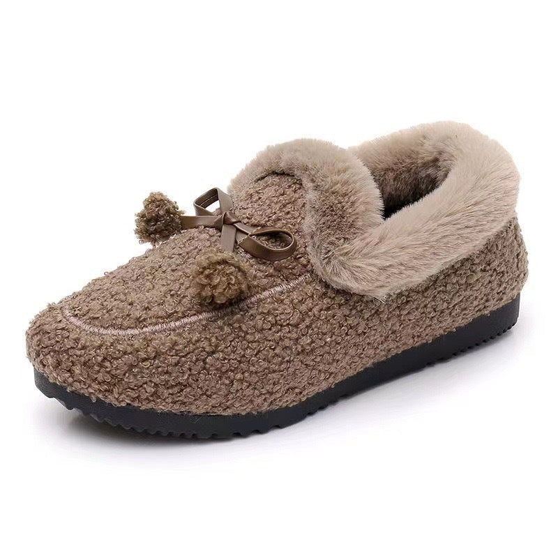 Damen Flauschige Hausschuhe mit elegantem Detail von EB