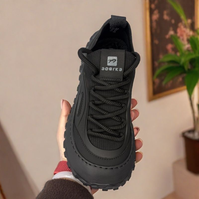 Damen Sportliche Outdoor-Sneaker mit rutschfester Profilsohle und atmungsaktiver Oberflächenstruktur EB