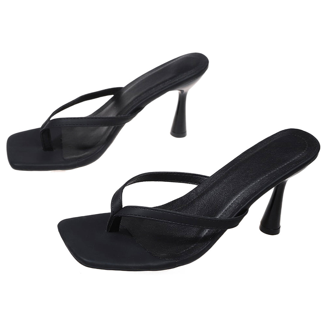 Damen elegante Zehentrenner-Sandalen mit feinen Riemchen und stilvollem Blockabsatz EB