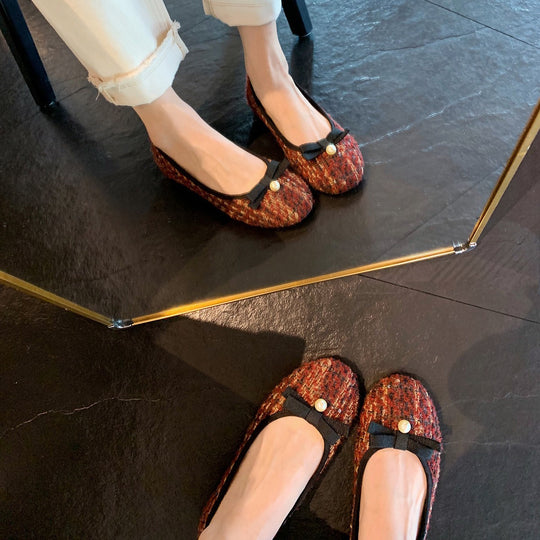 Damen Ballerina mit trendigem Tweed-Obermaterial und elegantem Perlenakzent EB