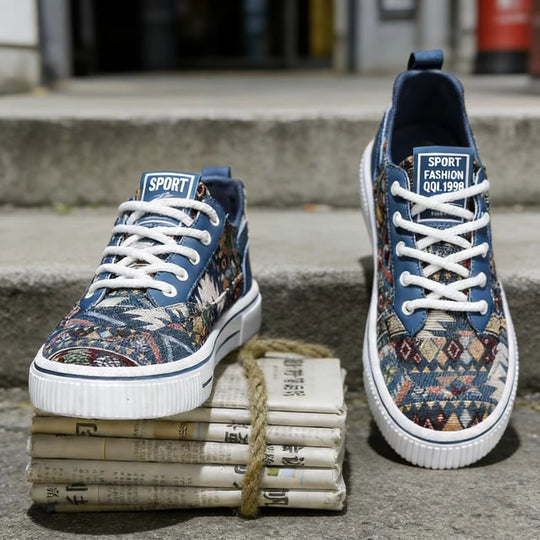 Damen Modische Sneakers mit einzigartigem Ethno-Muster und strapazierfähigem Obermaterial EB