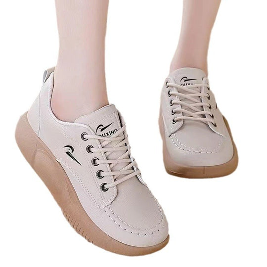 Damen Sportliche Sneakers mit bequemer Gummisohle und klassischem Design EB