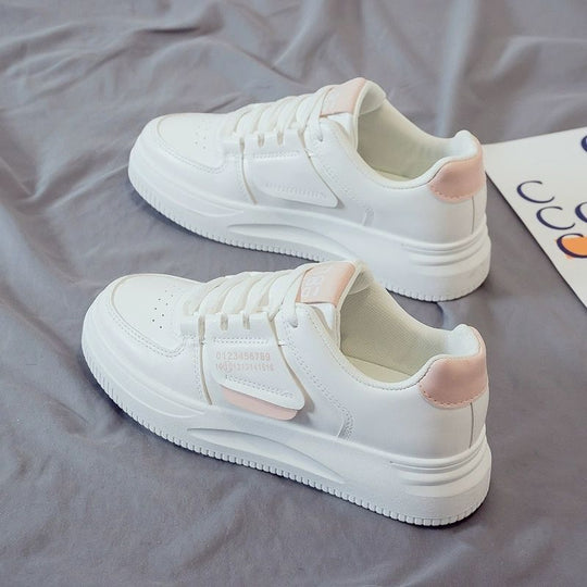 Damen Sportliche Sneakers mit innovativer Dämpfung EB