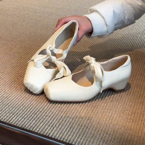 Damen Ballerina-Schuhe mit dekorativem Schleifenakzent und bequemer Fußbettgestaltung EB