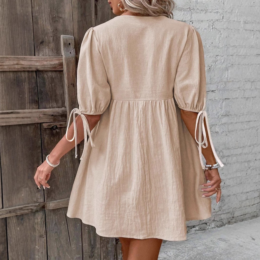 Damen luftiges Sommerkleid mit V-Ausschnitt und Raffungen EB