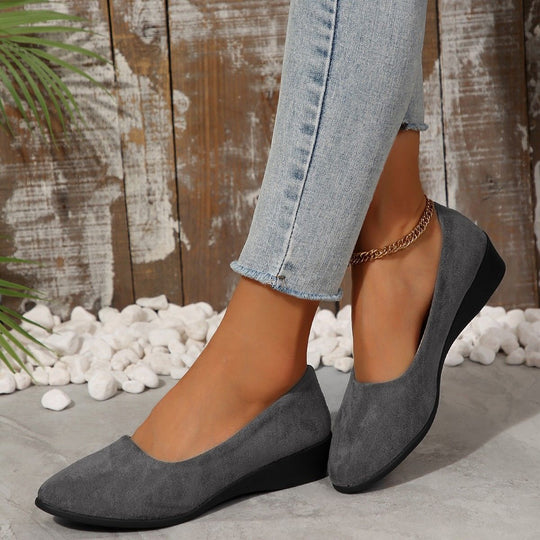 Damen Bequeme Slipper mit weichem PU-leder-Obermaterial und rutschfester Sohle EB