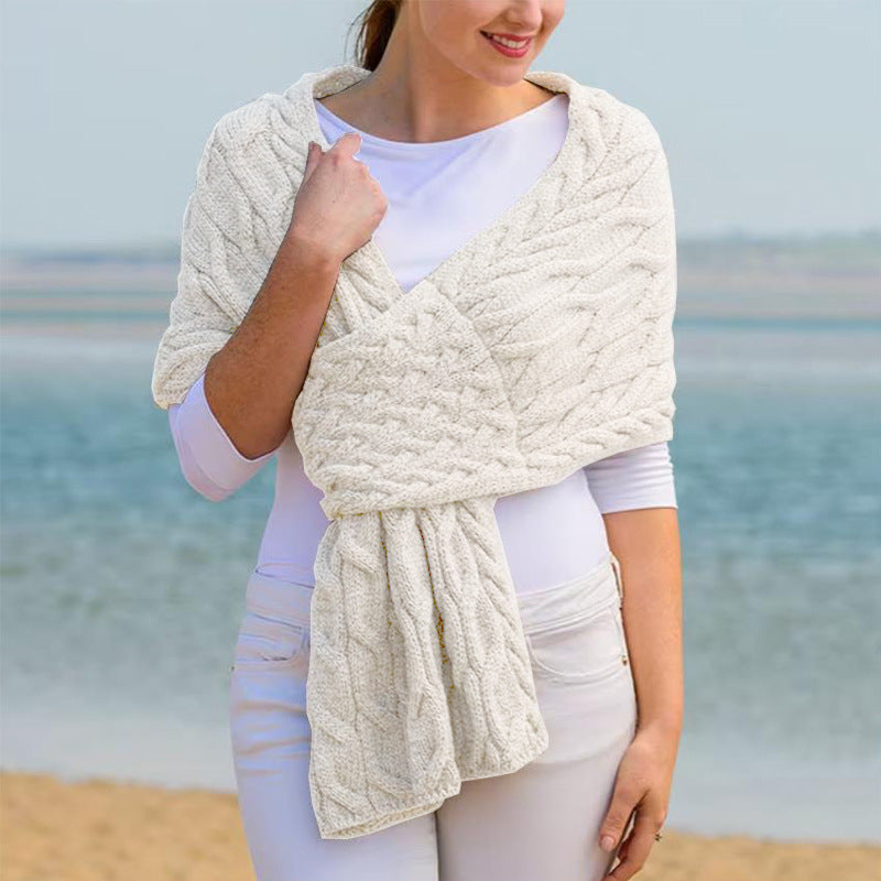 Damen Strickschal mit Zopfmuster & Vielseitigem Tragekomfort | EB