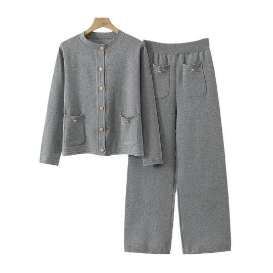 Damen gemütliches Strick-Loungewear-Set mit Knopfdetaillierung und aufgesetzten Taschen EB