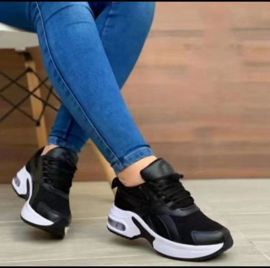 Damen modische und atmungsaktive Sneakers mit innovativem Design EB