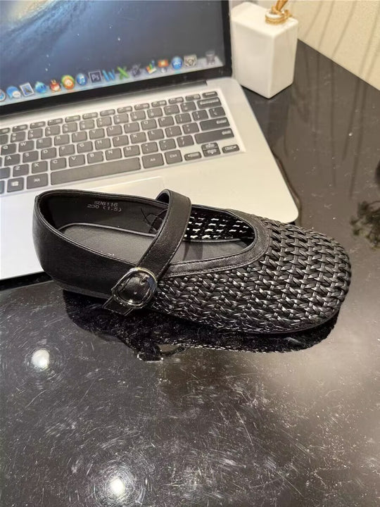 Damen Glamouröse Ballerinas mit dekorativen Riemen und geschmeidigem Obermaterial EB
