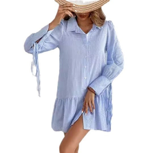 Damen Lockeres Hemdkleid mit Feinen Streifen, Volantsaum und Manschetten EB