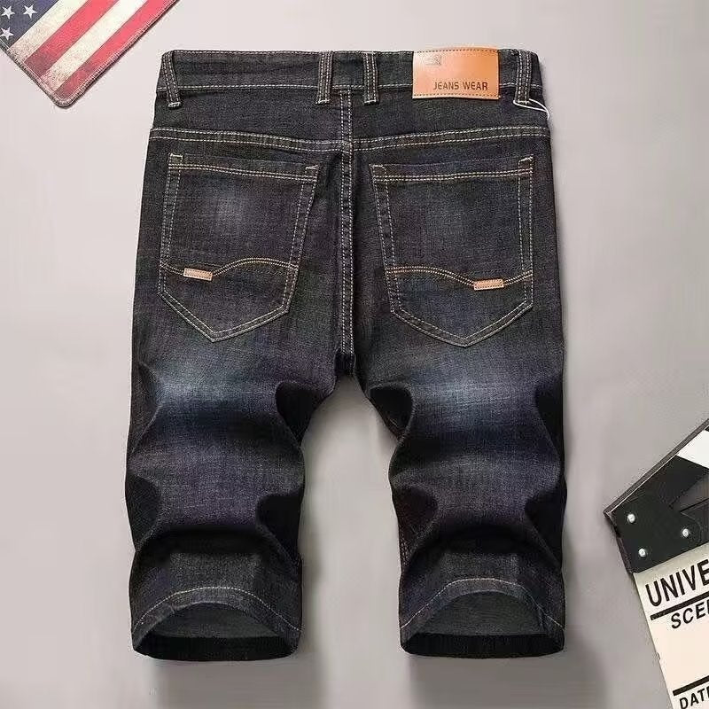 Herren lässige Denim-Shorts im modernen Schnitt mit praktischen Taschen EB