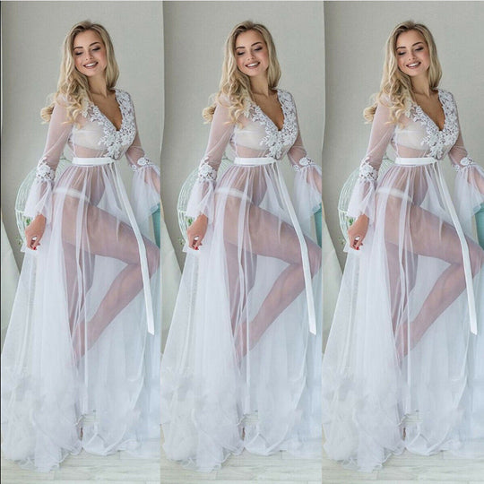 Damen Transparentes Abendkleid mit zierlichen Spitzenapplikationen und schwingendem Tüllsaum EB