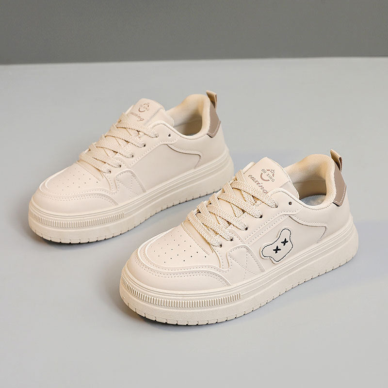 Damen Sportliche Sneaker mit atmungsaktiver Mesh-Oberfläche und robustem Profil EB