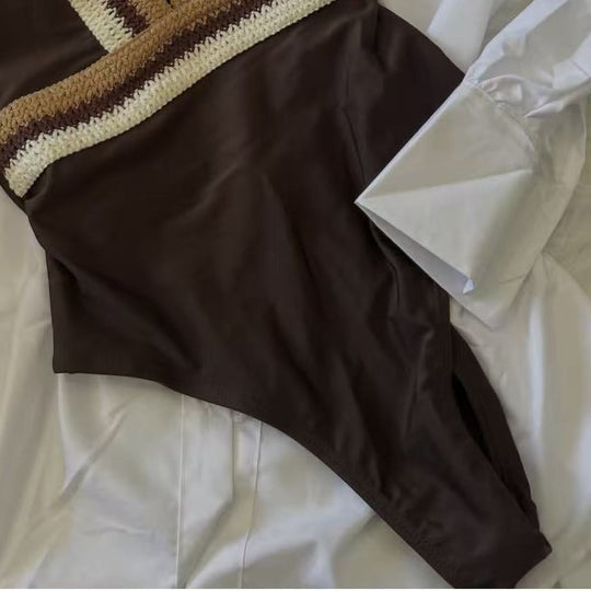 Damen Eleganter Einteiler-Badeanzug mit raffinierten Farbdetails EB