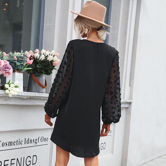 Damen elegantes Minikleid mit transparenten Puffärmeln und V-Ausschnitt EB