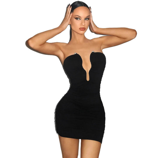 Damen Minikleid mit tiefem Ausschnitt und figurbetontem Silhouette EB