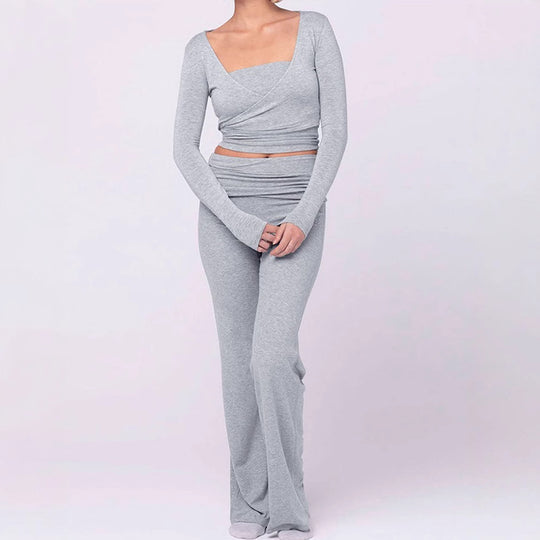 Damen modisches Two-Piece Set mit Wickeloberteil und Schlaghose EB
