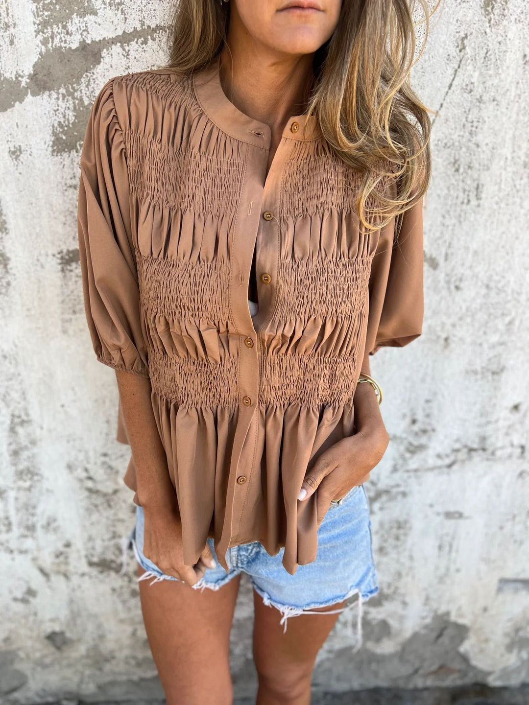 Damen Bluse mit gerafftem Detail und Knopfverschluss EB