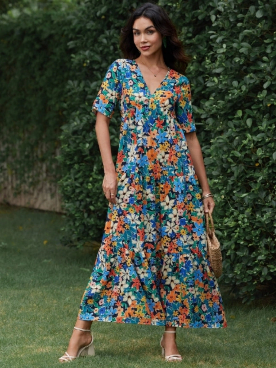 Damen Maxikleid mit voluminösen Rüschen und modischem V-Ausschnitt EB