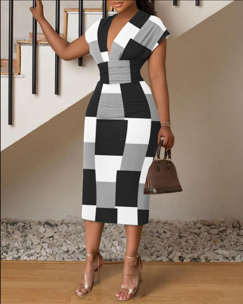 Damen Midi-Kleid mit modernem abstraktem Streifenmuster EB