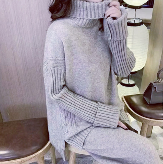 Damen Weicher Strickpullover mit hohen Kragen und lässigem Schnitt EB