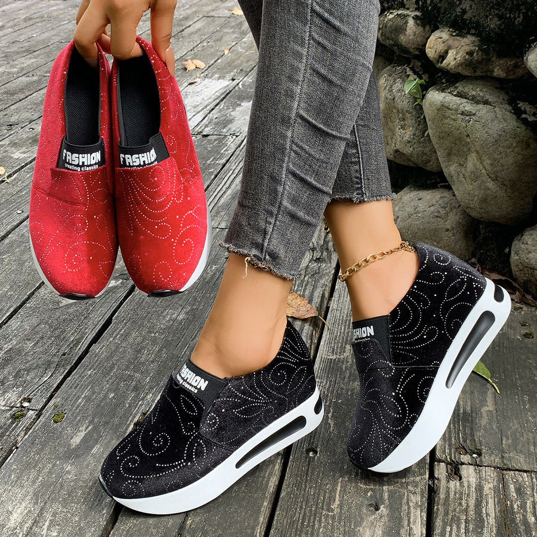 Damen Bequeme Slip-On Sneakers mit Glitzer-Design EB