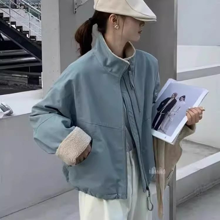 Damen Kurze Oversize Bomberjacke mit Teddyfutter an Bündchen und Stehkragen EB