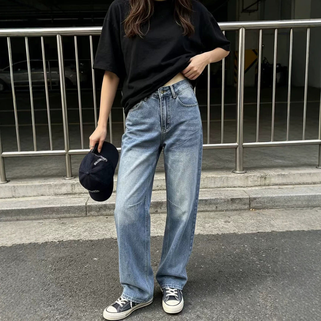 Damen nan hochgeschnittene weite Jeans mit geradem Bein, Knieabnähern und klassischem Five‑Pocket‑Schnitt EB