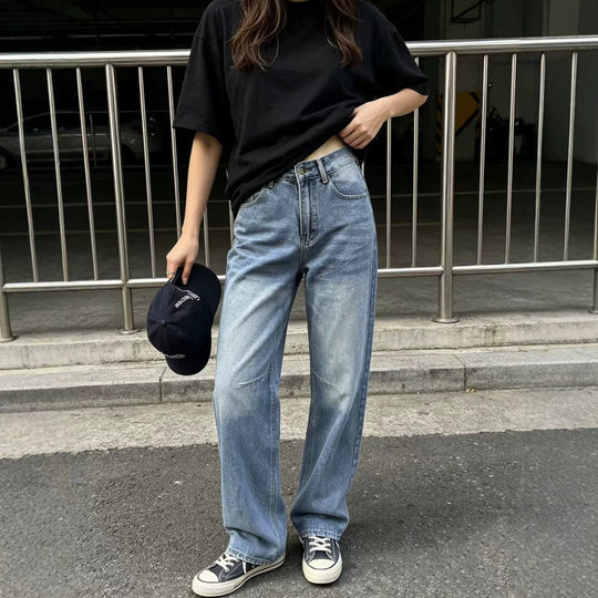 Damen nan hochgeschnittene weite Jeans mit geradem Bein, Knieabnähern und klassischem Five‑Pocket‑Schnitt EB