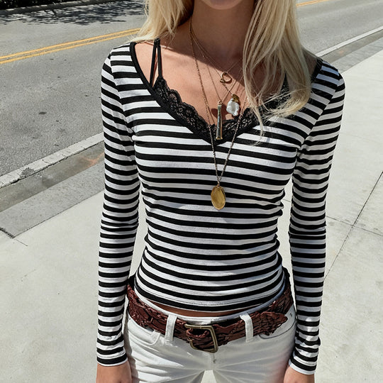 Damen nan gestreiftes Langarmshirt mit Spitzen‑V-Ausschnitt und Doppelspaghettiträger EB