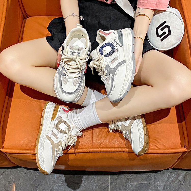 Damen Komfortable Sneakers mit innovativem Design und atmungsaktiver Mesh-Oberfläche EB