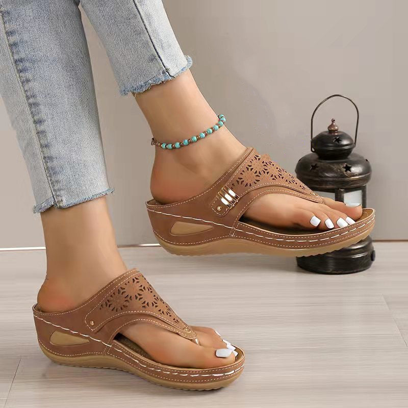 Damen Orthopädische Zehentrenner Sandalen mit dekorativen Cut-Outs EB
