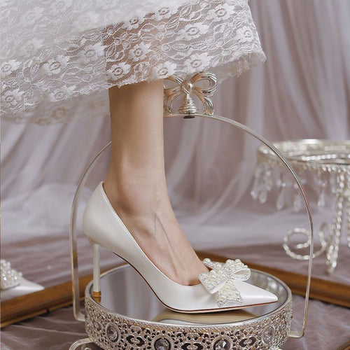Damen Hochwertige Hochzeitspumps mit Perlenapplikation und raffiniertem Schleifendetail EB